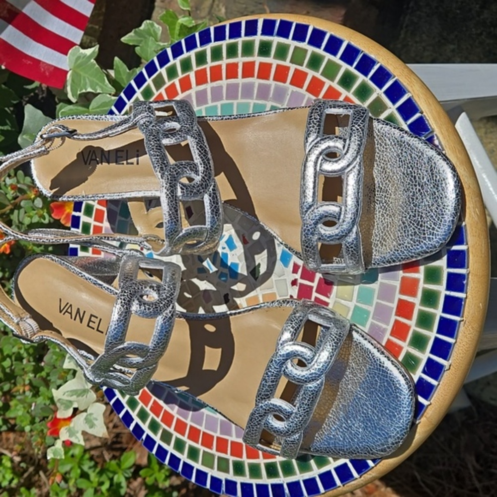 VANELi Slingback Chunky Heel Sandals - Picture 2 of 14